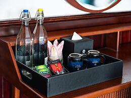 Erina Cruise