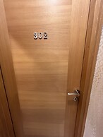 Lily Rooms