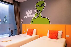 S Club & Hotel