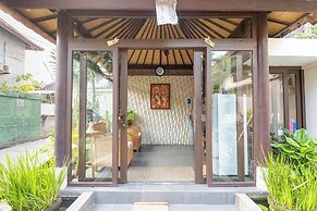 Larose Villas and Boutique Camp