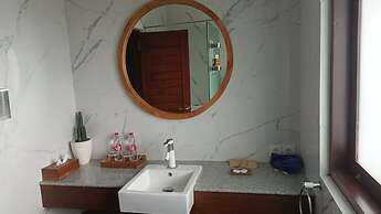 Larose Villas and Boutique Camp