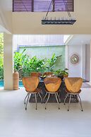 Larose Villas and Boutique Camp