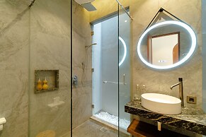 Larose Villas and Boutique Camp