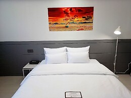 Hi&Hotel