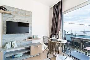 Seafront Flat With Excellent Sea View in Bodrum