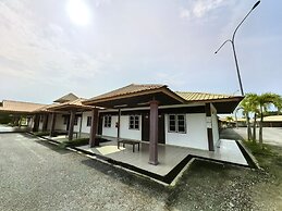 PendangLakeResort