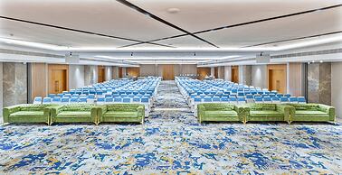 Signature Hotels