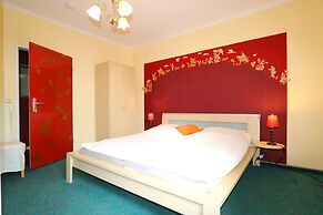Large Comfortable Apartment, Holiday With Several Generations