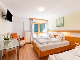 Holiday Apartment for Groups in Oberau