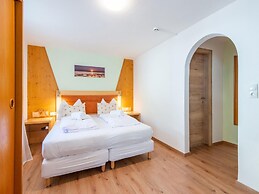Holiday Apartment for Groups in Oberau