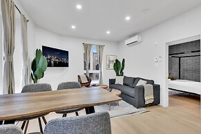 Deluxe Suites Downtown Montreal