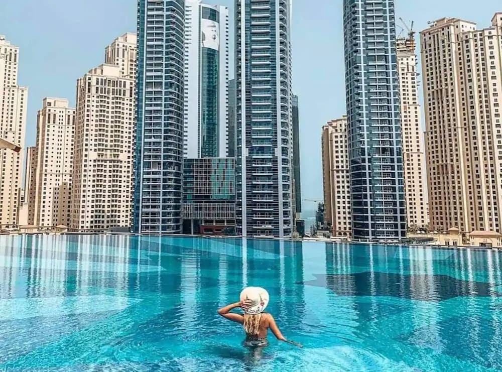 High Floor Hotel Facilities Incl Studio