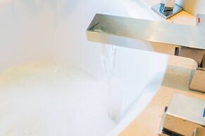 High Floor Hotel Facilities Incl Studio