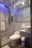 Hotel ByHours Circunvalar