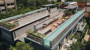Bh78 Vip Penthouses Immersive Magic Experience