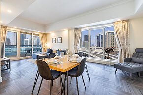Luxurious And Stylish 1br With Amazing City Views