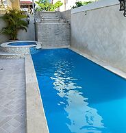 Beautiful Villa With Pool