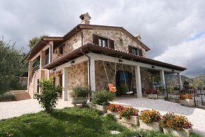 Villa in Cagli With Private Garden