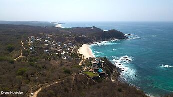 Double Bungalow With Partial Sea View, Full Kitchen