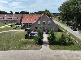 Group Apartment on Ameland by De Vleijen