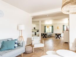 Group Apartment on Ameland by De Vleijen