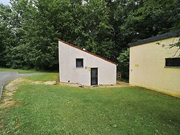 Bungalow in Virton by Vallee de Rabais Lake