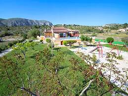 Spacious Home in Teulada