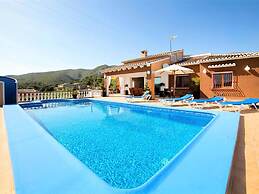 Spacious Home in Teulada