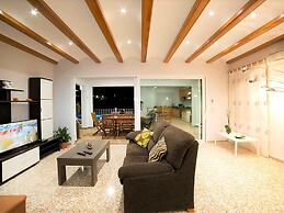 Spacious Home in Teulada