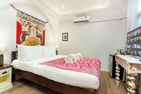 Pran at Kumuang Boutique House