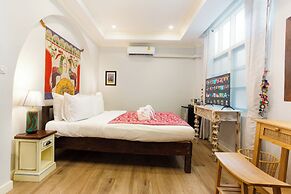 Pran at Kumuang Boutique House