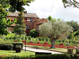 Rustic Elegance in Montepulciano