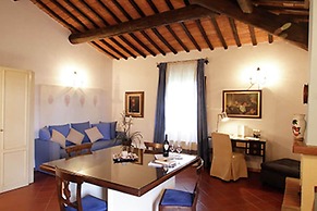 Rustic Elegance in Montepulciano