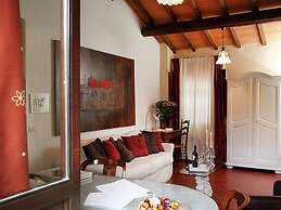 Rustic Elegance in Montepulciano