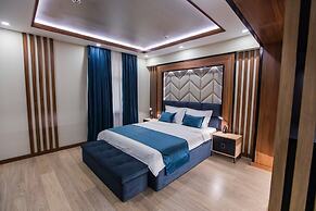 Art Deluxe Hotel