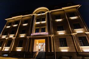 Art Deluxe Hotel