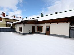 Apartment in Uttendorf Near Ski Slopes