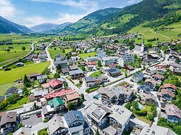 Apartment in Uttendorf Near Ski Slopes