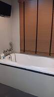 J RESIDENCE THONGLOR 8
