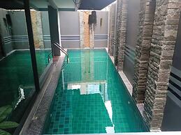 J RESIDENCE THONGLOR 8