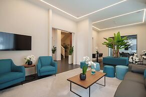 VI SUITES