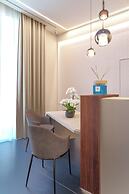 VI SUITES