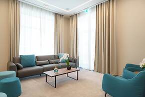 VI SUITES