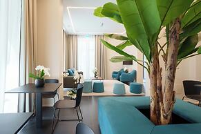 VI SUITES