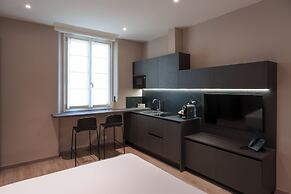 VI SUITES