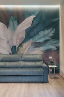 VI SUITES