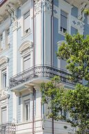 VI SUITES