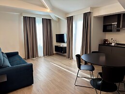 VI SUITES