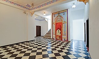 Treebo Khakhri Haveli