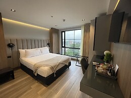 HOTEL SELIS